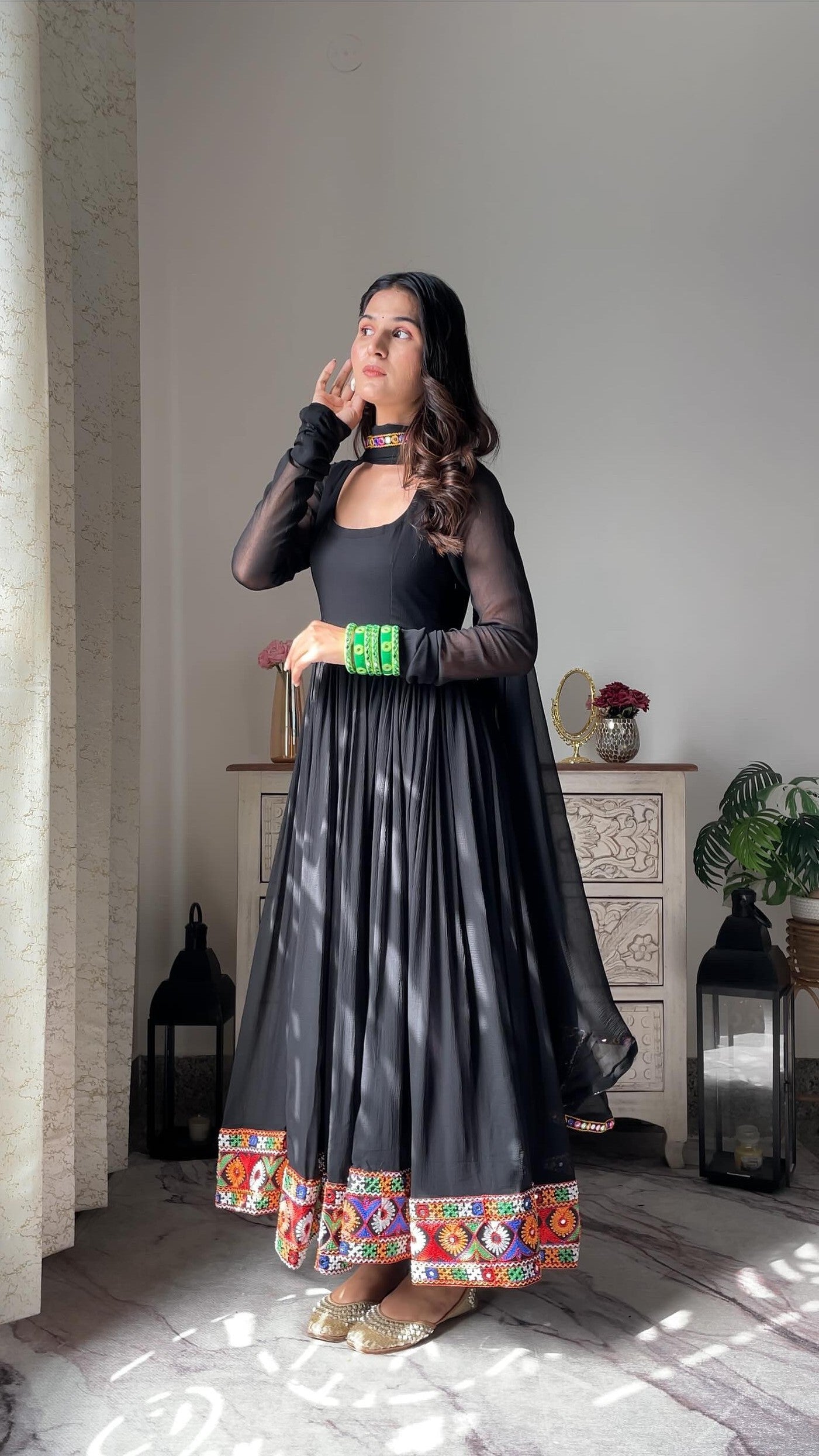 Black Anarkali Set